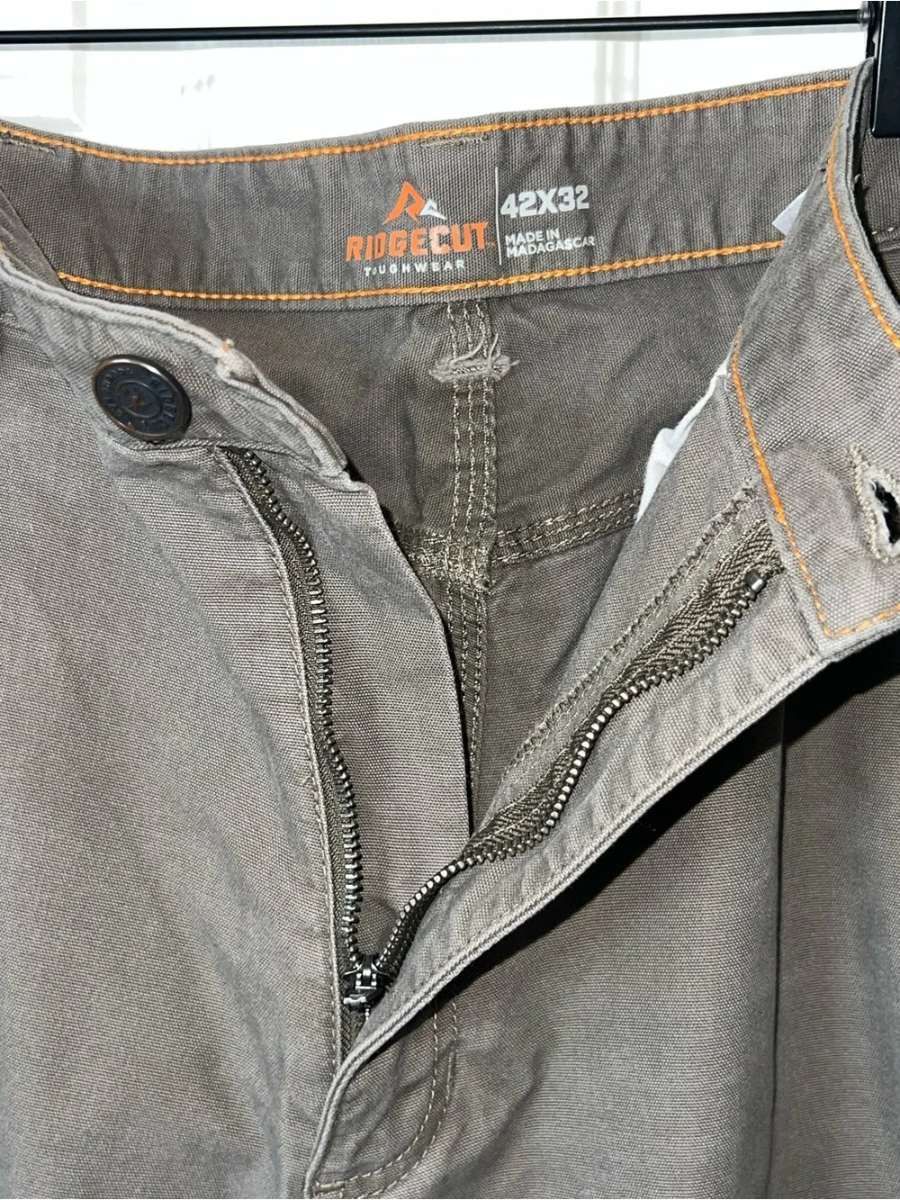 Ridgecut Men’s Gray/ Beige Work Pants, Carpenter, Workwear - Size 42x3